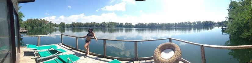 Hyppokampos panoramica lago dalla palafitta