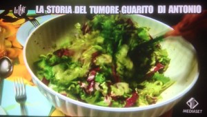 Le Iene cura al tumore dieta vegetali Vegano Italia 1 Antonio
