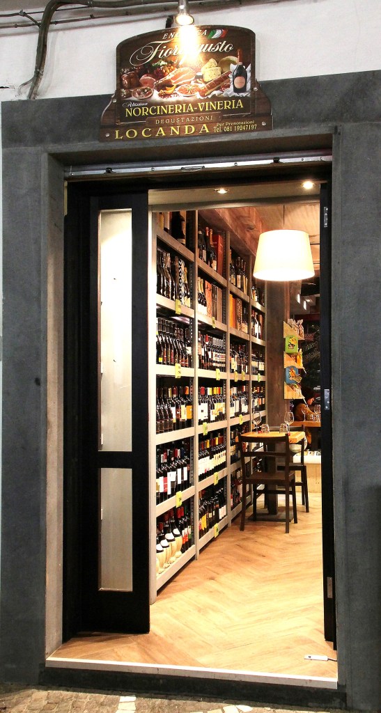 ingresso enoteca fiordigsto Volla Napoli